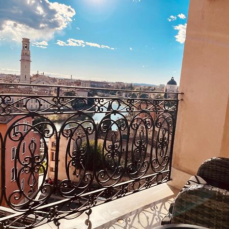 Relais Colle San Pietro Bed & Breakfast Verona Dış mekan fotoğraf